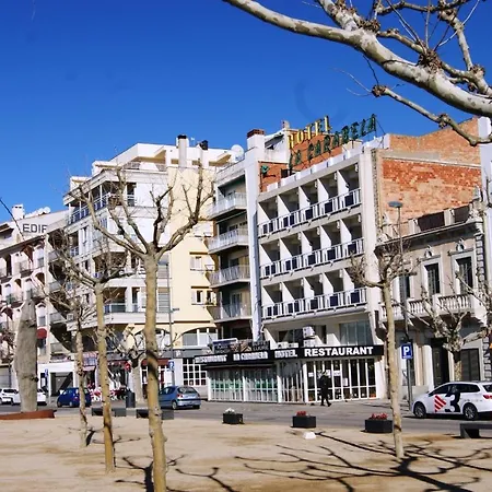 Apartment- Peco * Roses